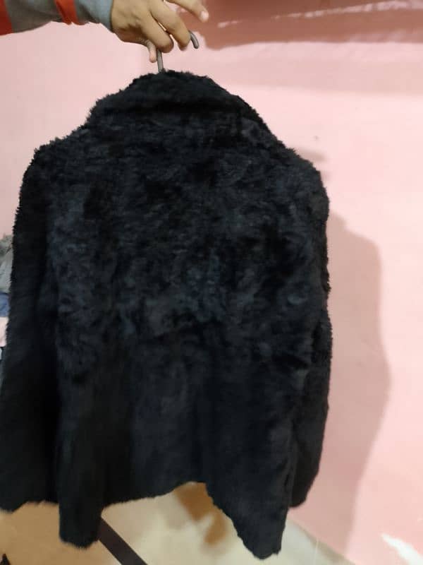 black fur wniter coat 2