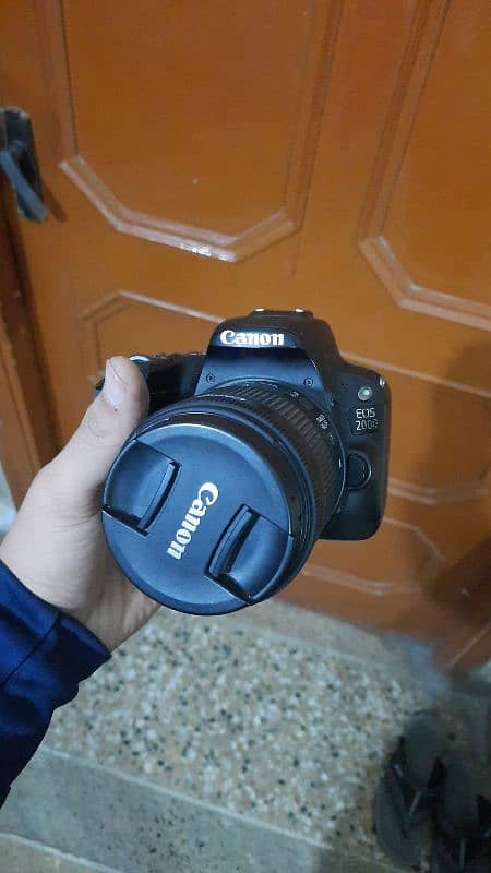 canon 200d complete box 5