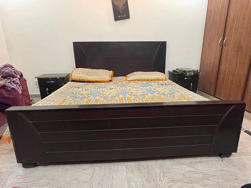 bed for sale with mattress and with side tables 1