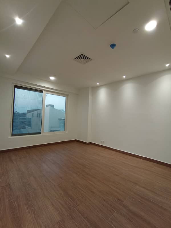 1 Beds With Maid Room Fully Luxurious Apartment Available for Rent and facing park Corners. 5