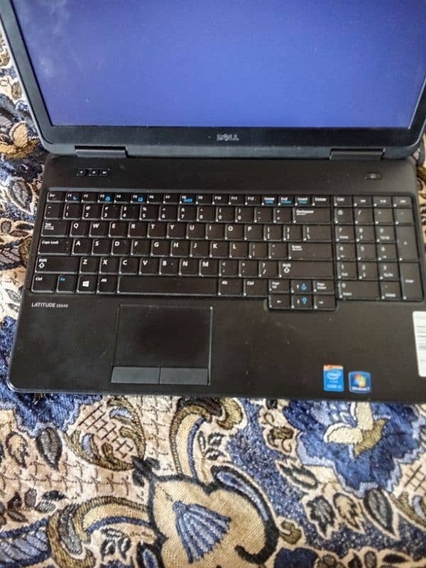 laptop for salec 1