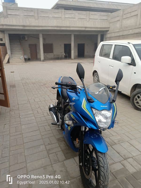 Suzuki Gixxer 150 blue color 2