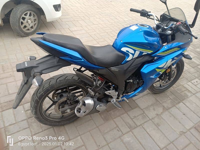 Suzuki Gixxer 150 blue color 8