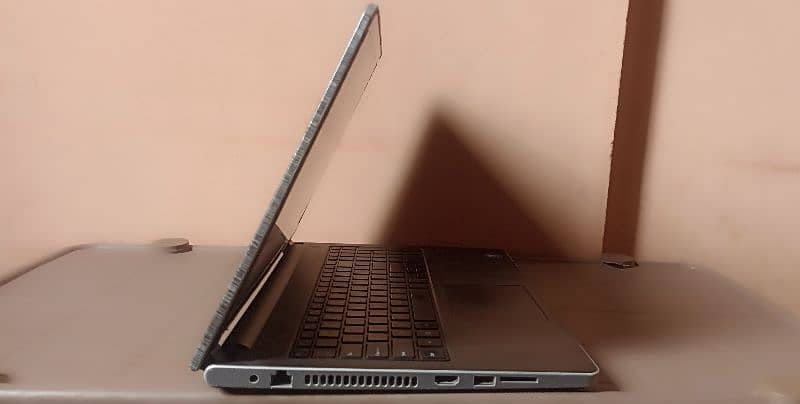 Dell Inspiron 15 5558 Core i7 Touch 1