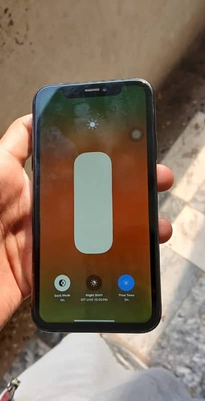 Iphone XR 64 gb jv black colour  battery 86 just non water pack all ok 1