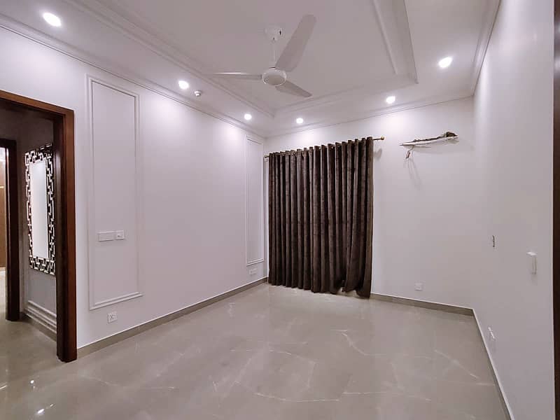 20 Marla Super Hot Located Bungalow A/c Install Is Available For Rent In The Best Block Of DHA 6 Lahore 9