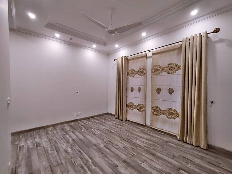 20 Marla Super Hot Located Bungalow A/c Install Is Available For Rent In The Best Block Of DHA 6 Lahore 18