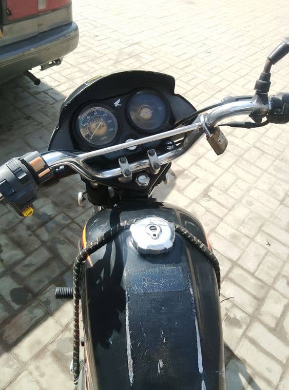 Honda pridor 100. cc . 2018 5