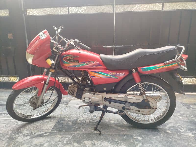 United 100 CC motorcycle in total genuine condition. 0