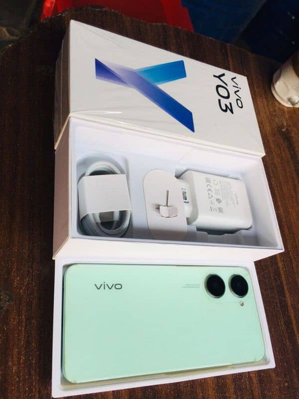 VIVO Y03 8