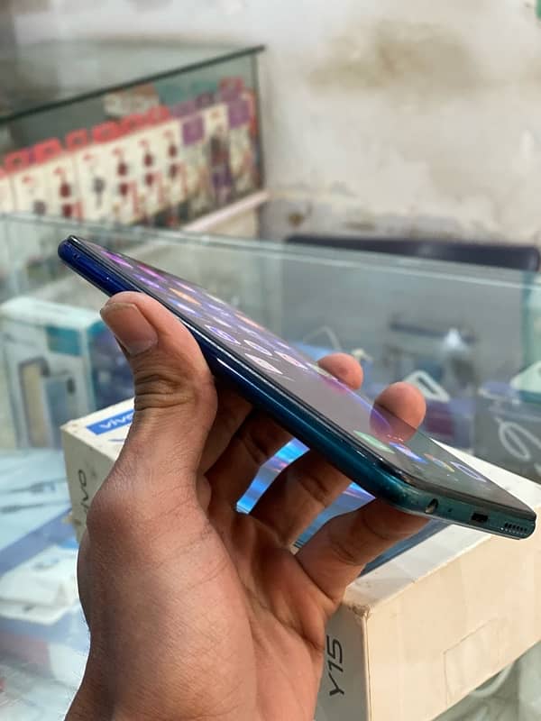 Vivo Y15 2