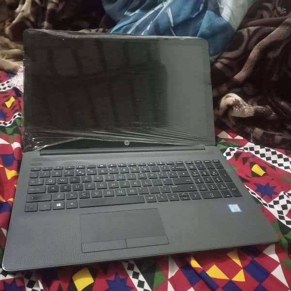 8th Generation Hp core i5 Probook 8/256. Available 5 hours Battery ing 3