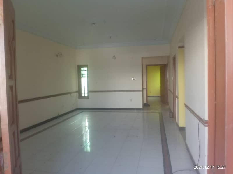 two bed dd portion for rent in johar 3