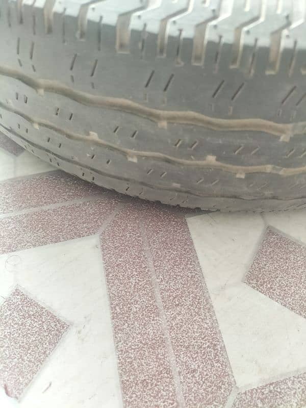 bolan ka new tyr rim ha good condition 4