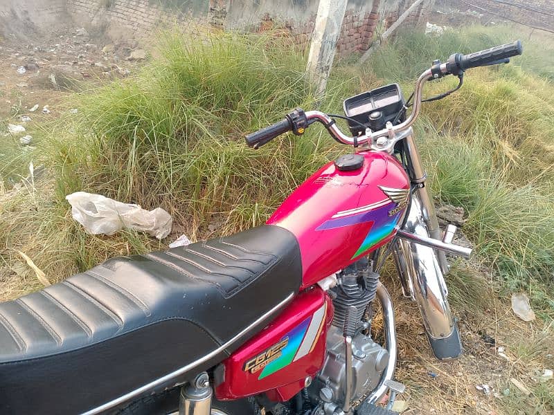 Honda 125 all ok  dobara tyar karvya hy 2007 model 2