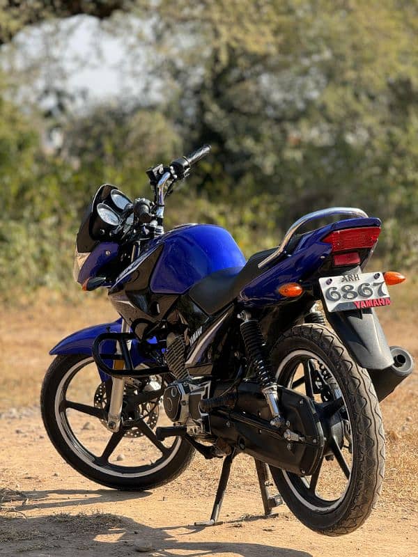 Yamaha YBR 125 2023 model 3