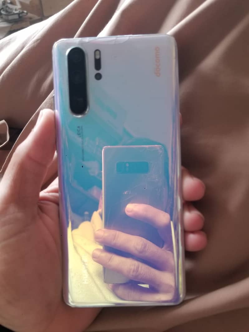 Huawei P30 Pro 0