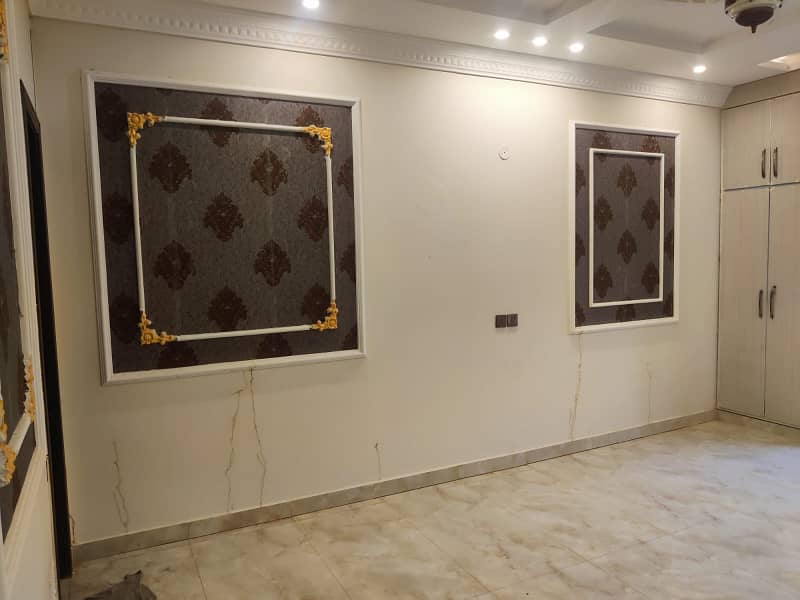 7 MARLA HOUSE FOR SALE M7A LAKECITY LAHORE 3