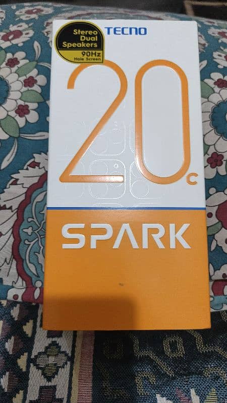 Techno Spark 20 8ram storage 128 0