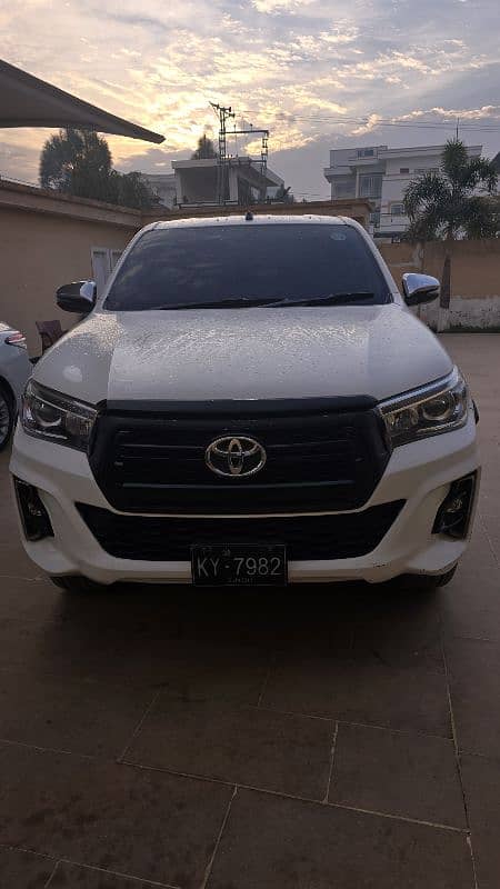 Toyota Hilux 2019 1