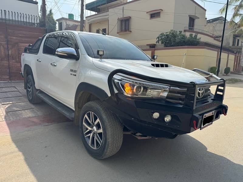 Toyota Hilux 2017/2019 Euro 2 1