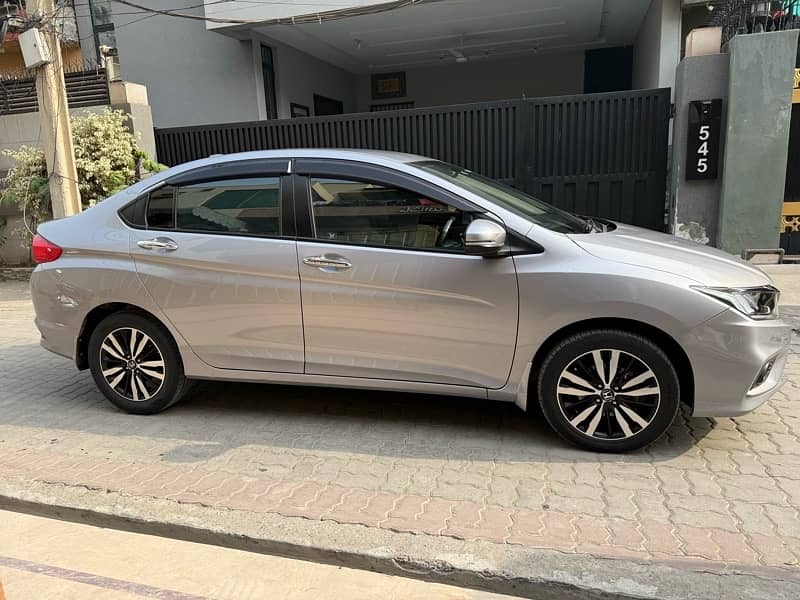 Honda City Aspire 2022 3