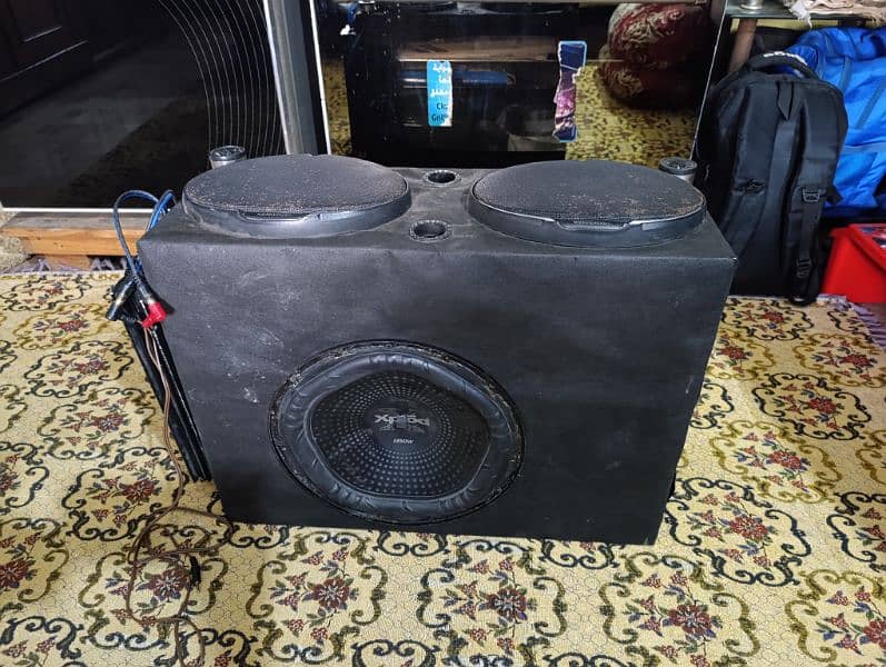 Pioneer Woofer & Amplifier 4