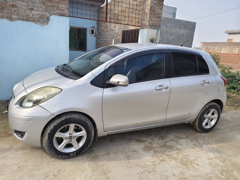 Toyota Vitz 2009 10