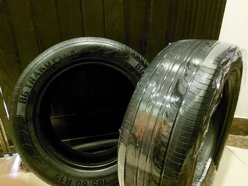 ORIGINAL TOYOTA COMPANY TYRES R15 185/60 2