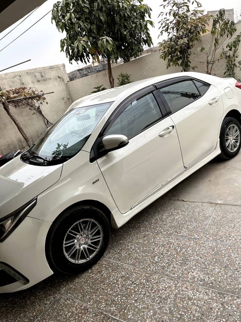 Toyota Corolla XLI 2015 1