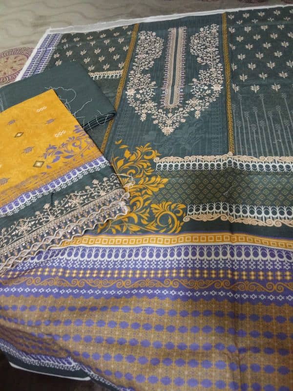 Rawayat khaddar 3 pcs unstitched cutwork dopatta 3