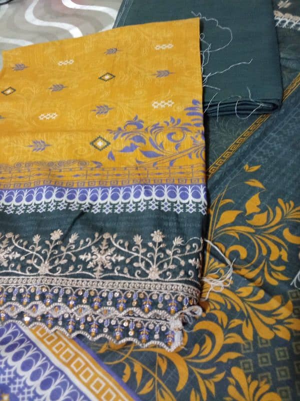 Rawayat khaddar 3 pcs unstitched cutwork dopatta 4