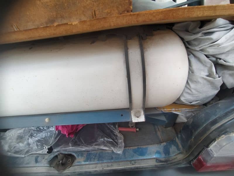 Mehran Car Cylinder 2