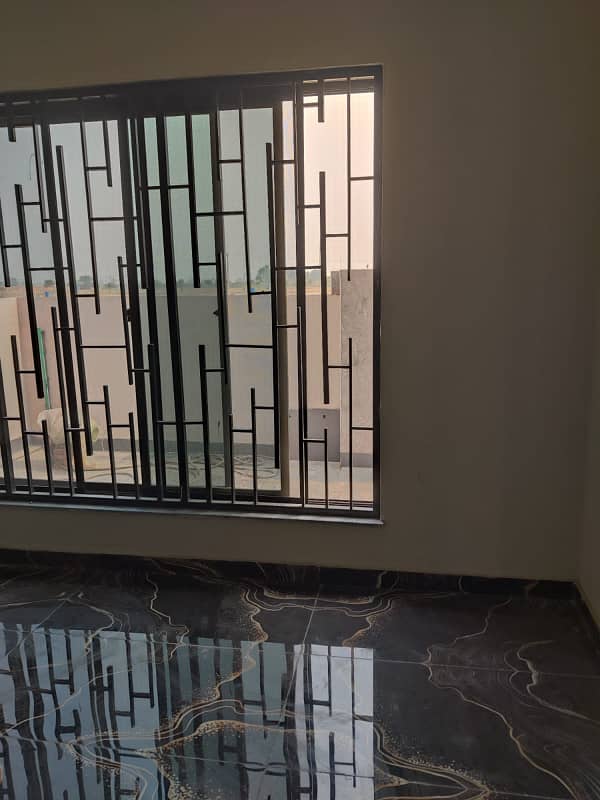 10 Marla Brand New House For Rent In Phase 1 Bahria Orchard Lahore 4