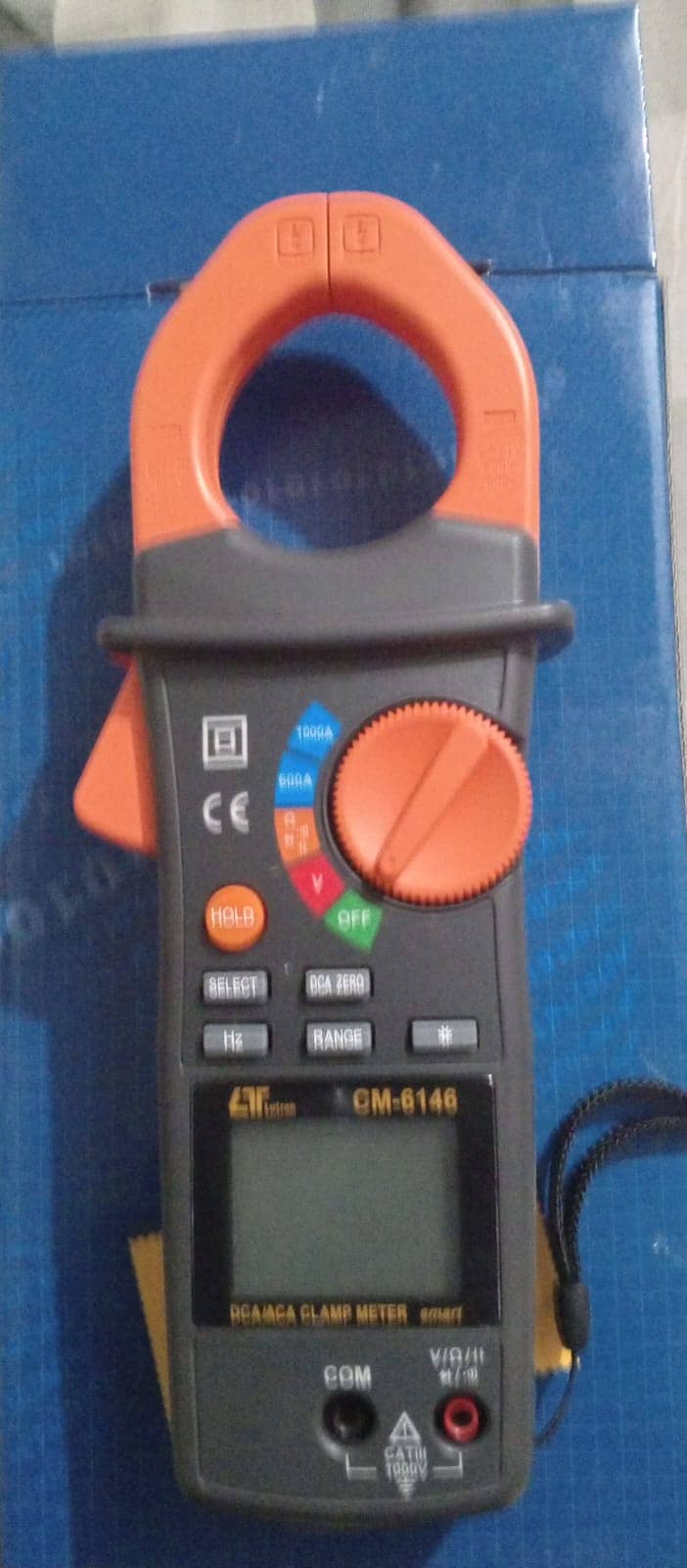 Lutron DCA/ACA Clamp Meter Model CM-6146 1