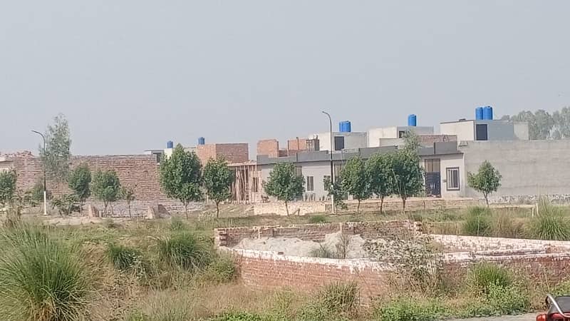 3 Marla Plot Mustafabad Lalyani near ferozpur road Lahore 0