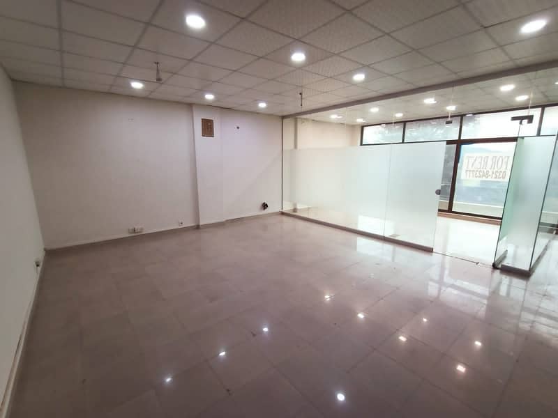 4 Marla Office With Glass Partition For Rent In DHA Phase-4 2