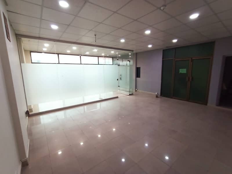 4 Marla Office With Glass Partition For Rent In DHA Phase-4 7