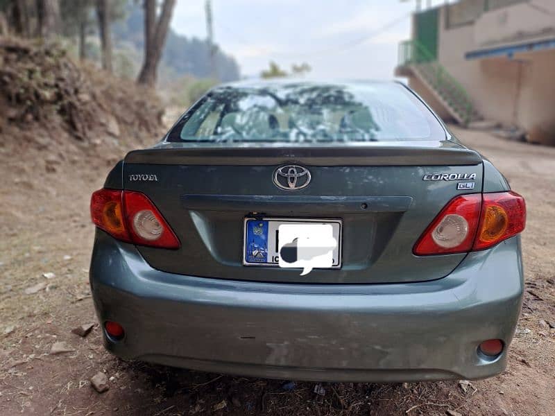 Toyota Corolla GLI 2011 3