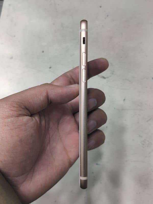 iphone 8 body 2