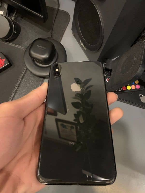 iPhone Xs Max PTA APPROVED 3