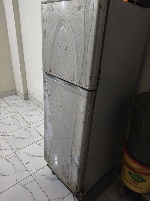 I'm Selling Fridge 2