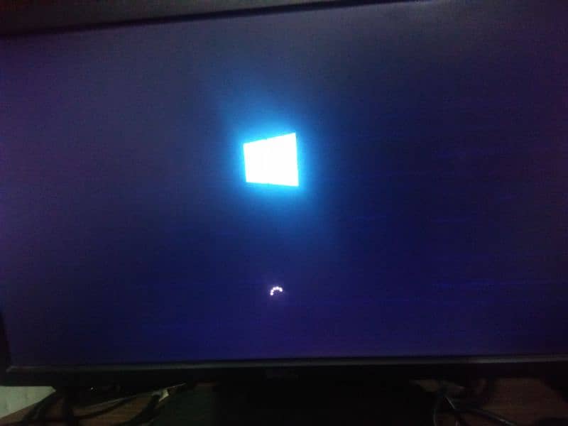 AOA IAM SELLING MY GAMINGPC setup with pre installed win10pro & 2games 2