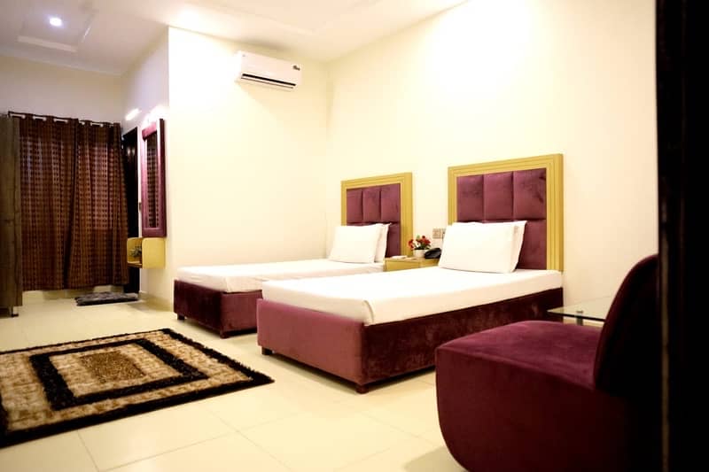 EXECUTIVE HOTEL ROOMS 10