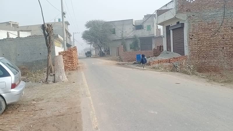 4 Marla Plot On 50ft carpeted road near new defence road Kahna nau Lahore 3