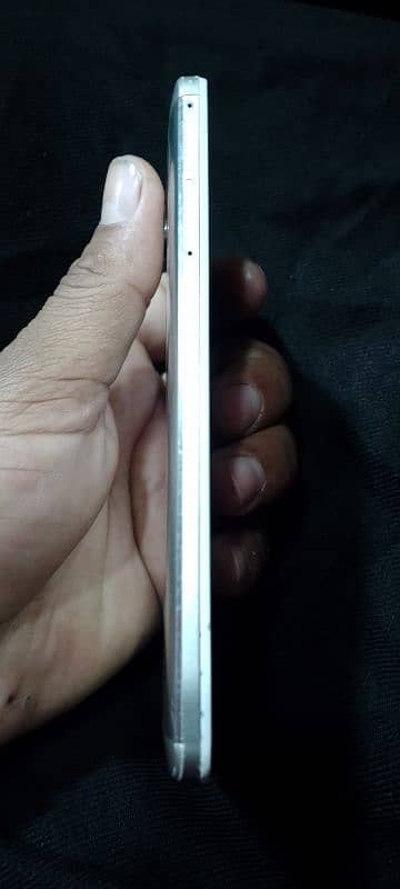 Huawei Honor 5x 4