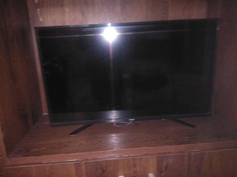 LED HAIER 0