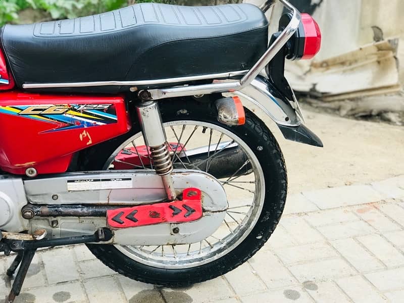 HONDA CG125 1