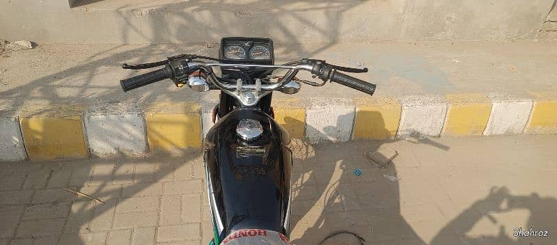 Honda 125 2023 model 10/10 condition all Punjab number 03053372873 2