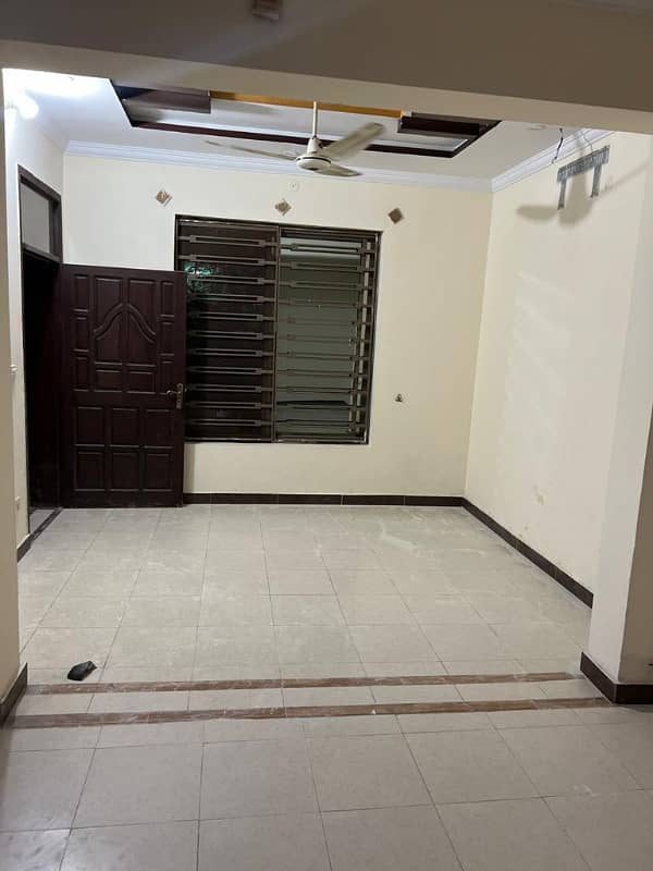 GROUND PORTION FOR RENT LOCATION CHAKLALA SCHEME 3 4